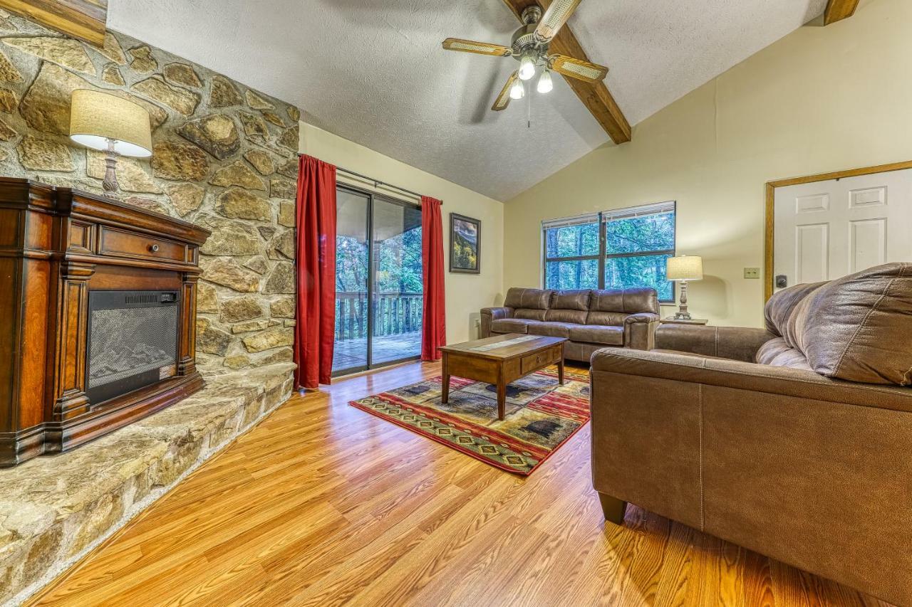 Smoky Bear Hideout Sevierville Exterior photo